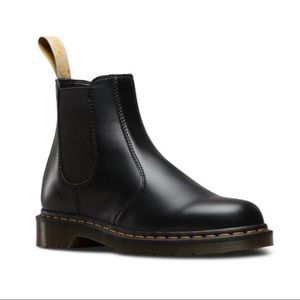 DR MARTENS worn once- vegan chelsea boots